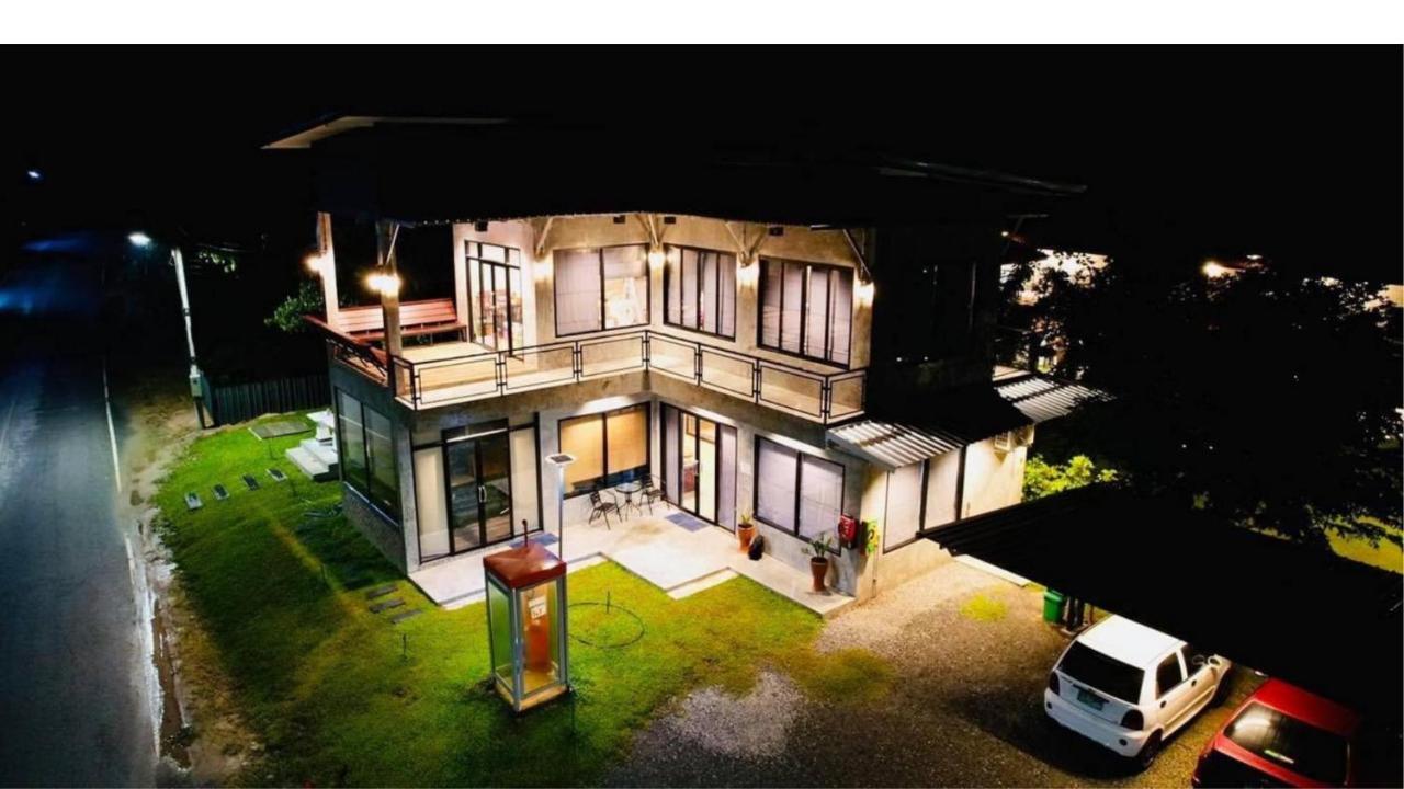 บ้านต้นไม้โฮมสเตย์อุทัยธานี 外观 照片