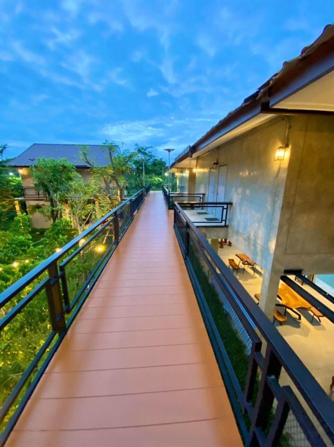 บ้านต้นไม้โฮมสเตย์อุทัยธานี 外观 照片