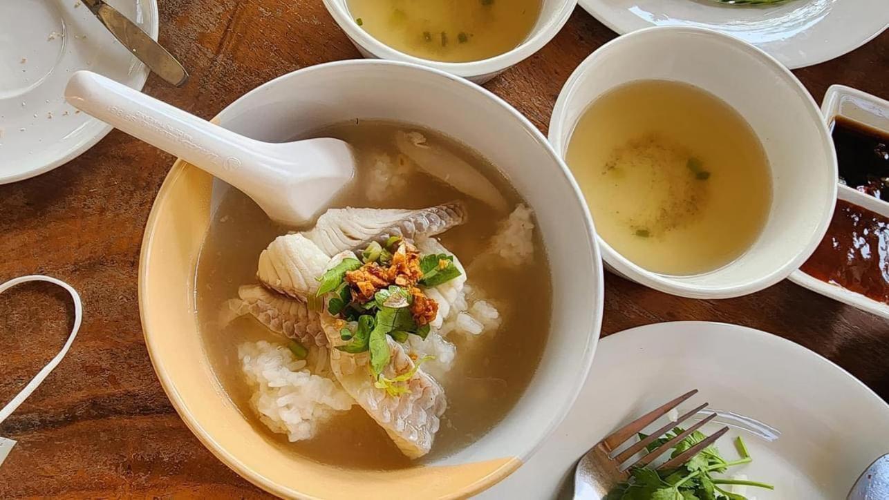 บ้านต้นไม้โฮมสเตย์อุทัยธานี 外观 照片